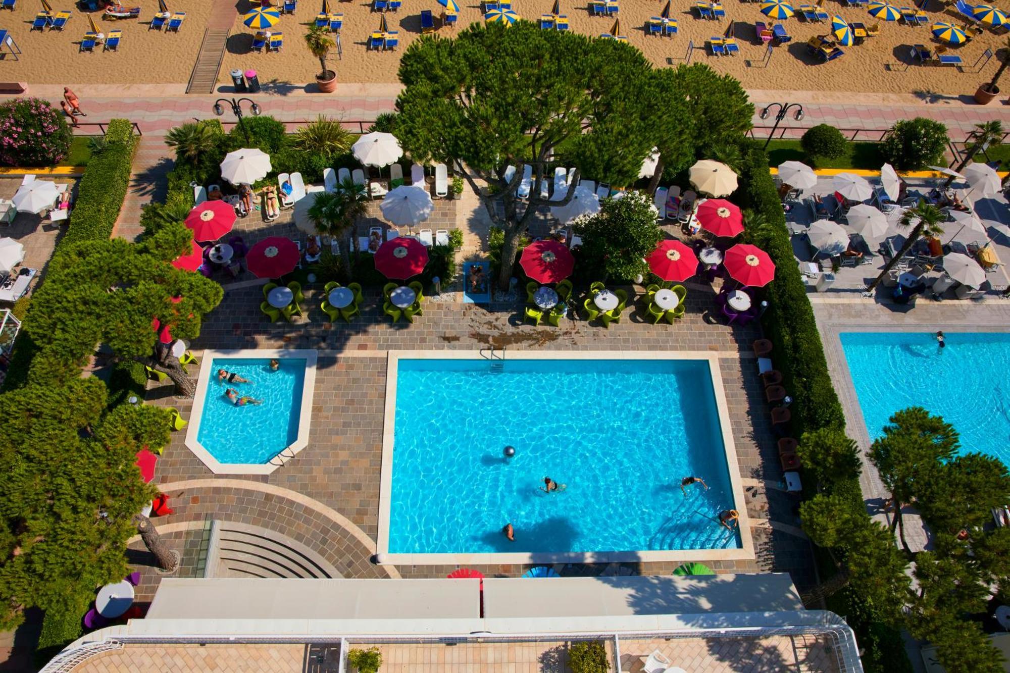 Termini Beach Hotel & Suites Τζεσόλο Λίντο Εξωτερικό φωτογραφία