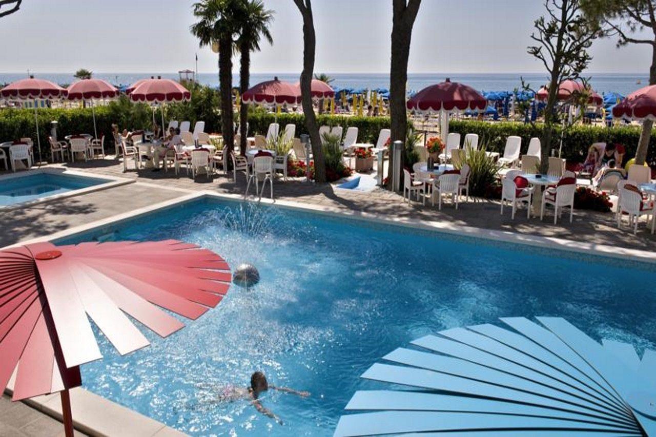 Termini Beach Hotel & Suites Τζεσόλο Λίντο Εξωτερικό φωτογραφία