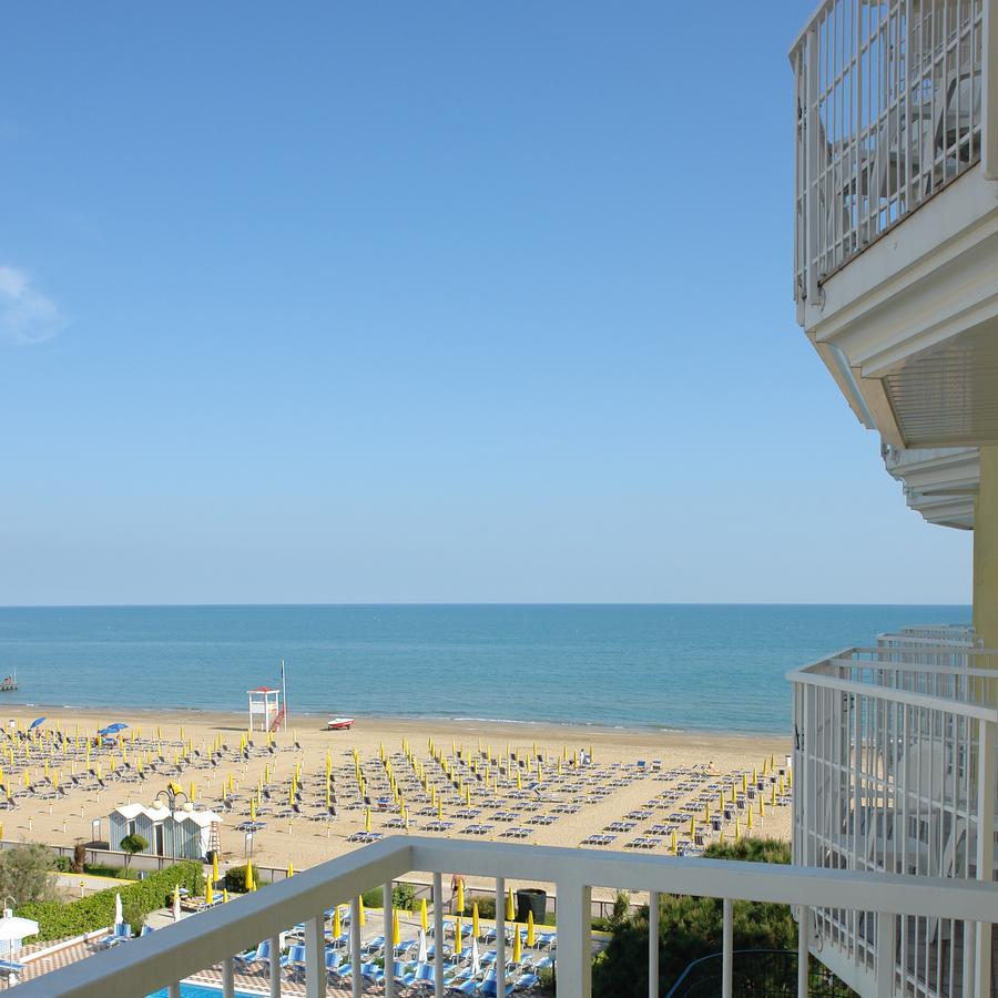 Termini Beach Hotel & Suites Τζεσόλο Λίντο Εξωτερικό φωτογραφία